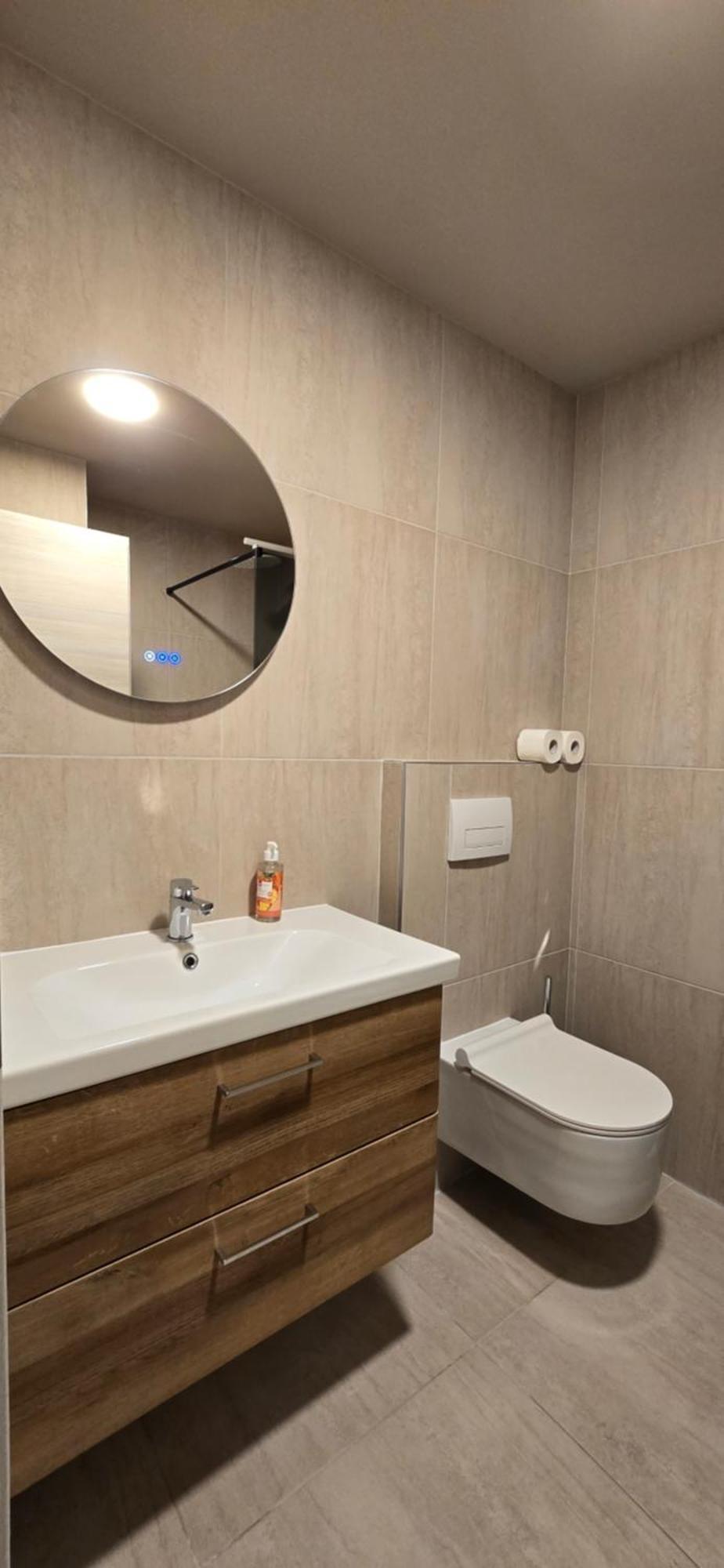 Elegance Hotel 4*