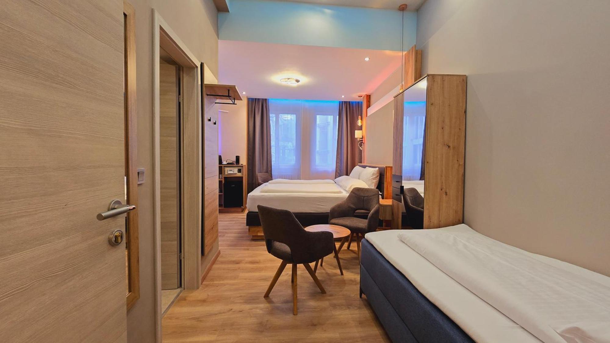 Elegance 4* Vienna