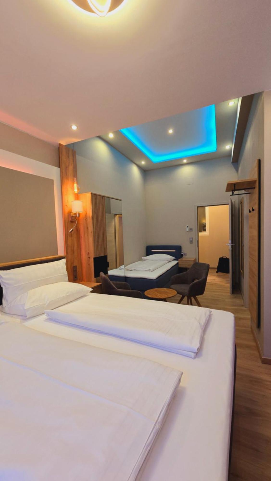 Hotel Elegance 4*